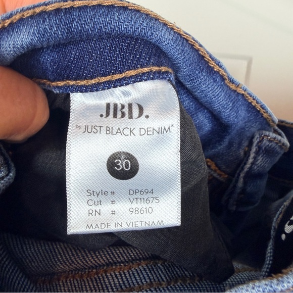 JBD. Wide leg cuffed jeans size 30 - Picture 7 of 7